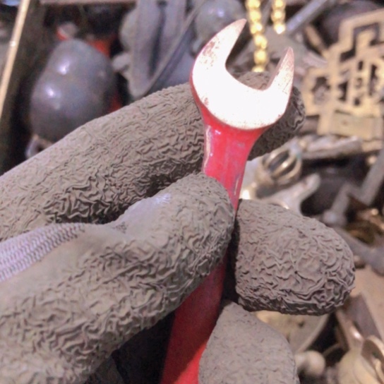 温***司闪电购铜摆件工艺品