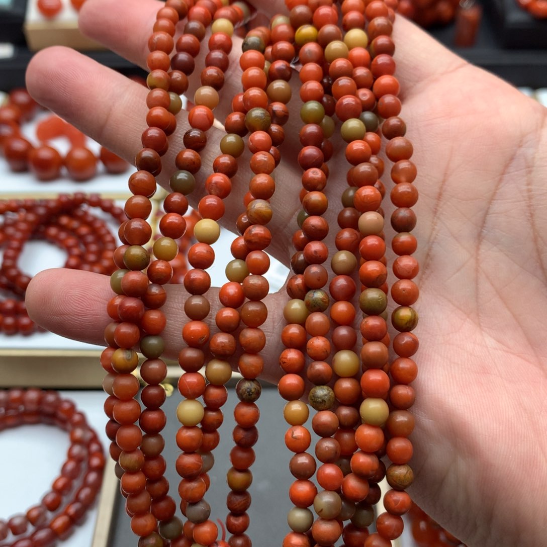 南红玛瑙手链，多样性发货一个未镶嵌