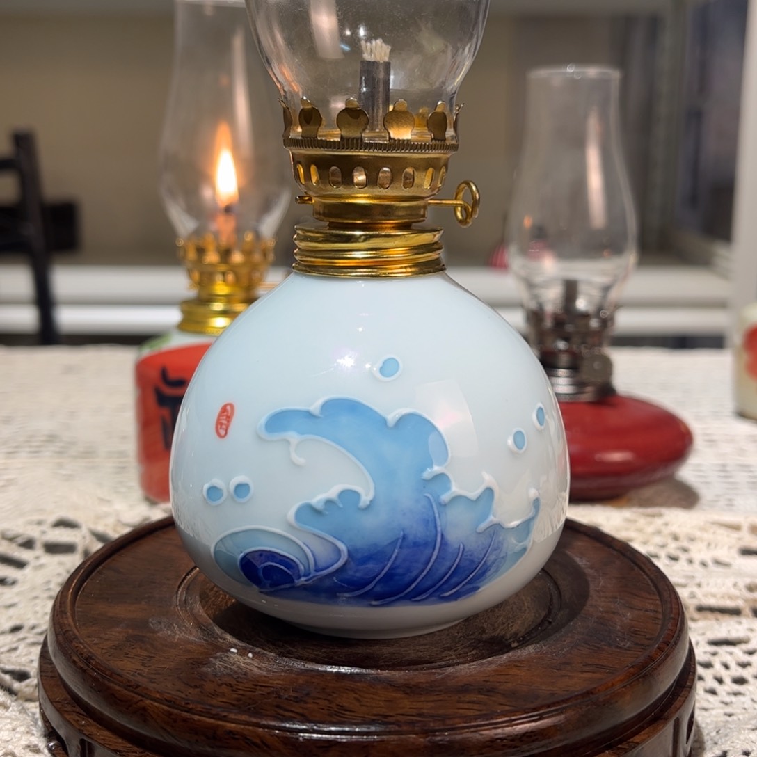 摆件景德镇陶瓷香薰灯
