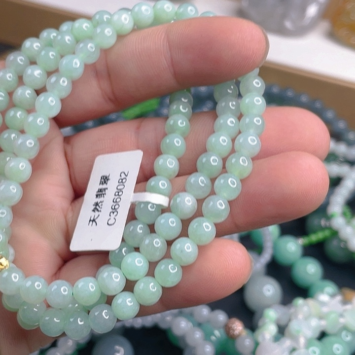 翡翠未镶嵌颈饰00011