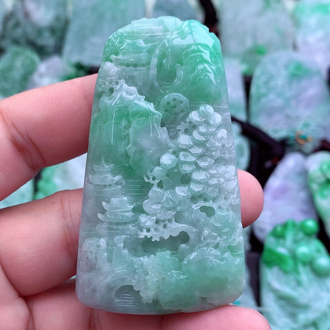 翡翠吊坠(不含链)未镶嵌