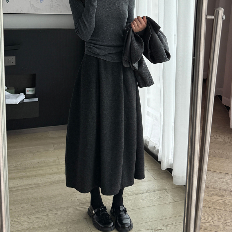 【花苞裙】2025秋冬新款山羊绒加厚花苞百搭显瘦A字松紧腰半身裙女