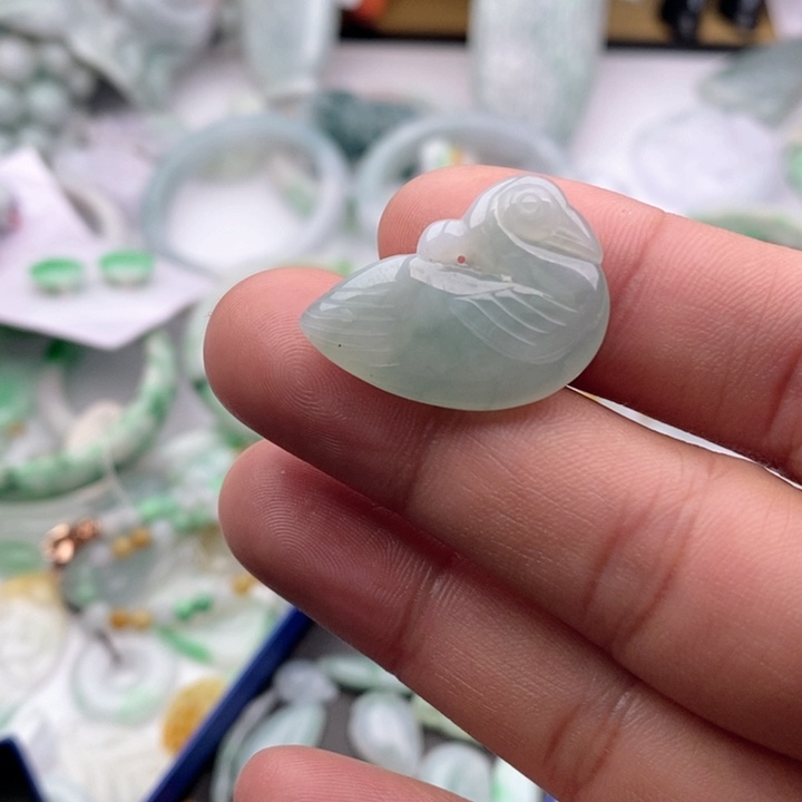 翡翠吊坠(不含链)未镶嵌