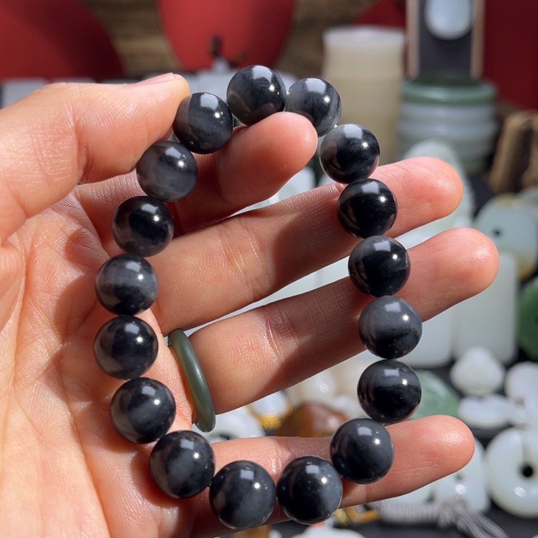 和田玉手串未镶嵌