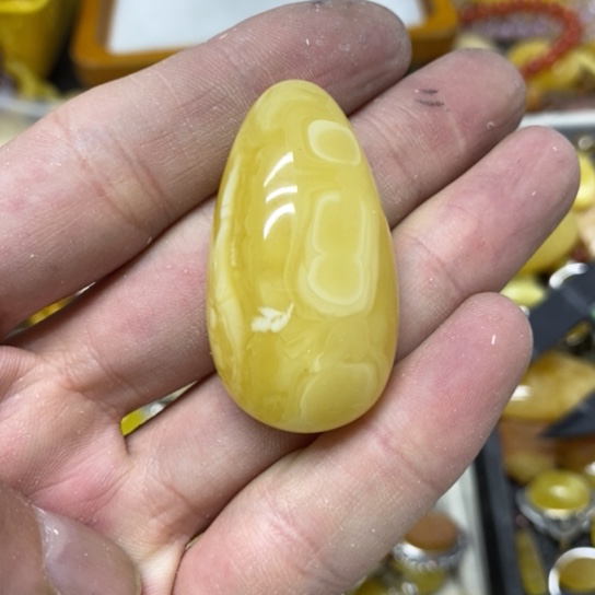 蜜蜡裸石未镶嵌吊坠