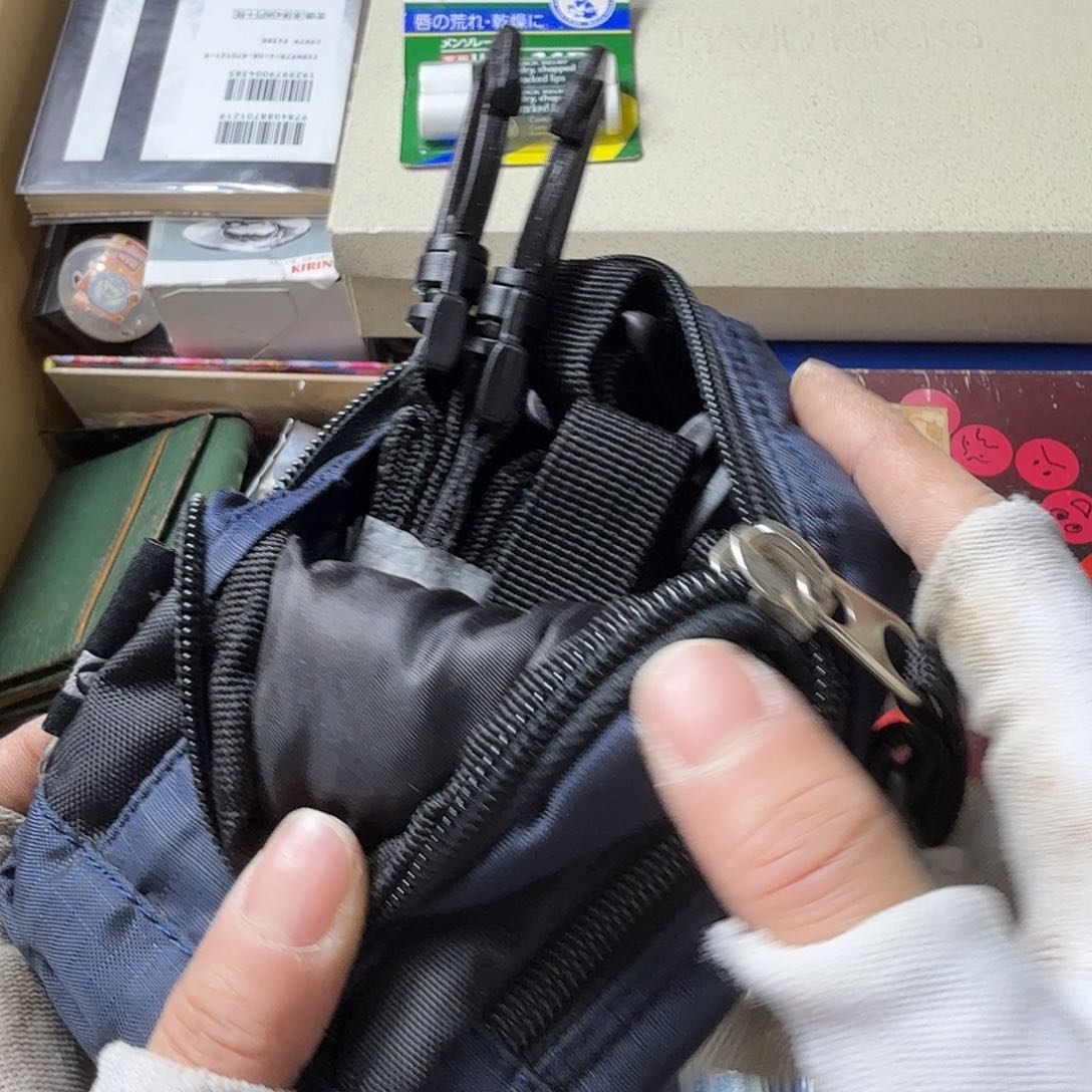 未**笛中古商品，瑕疵品，不保好坏。914