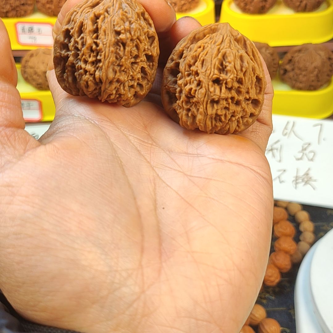 文玩核桃把件南疆石38尺