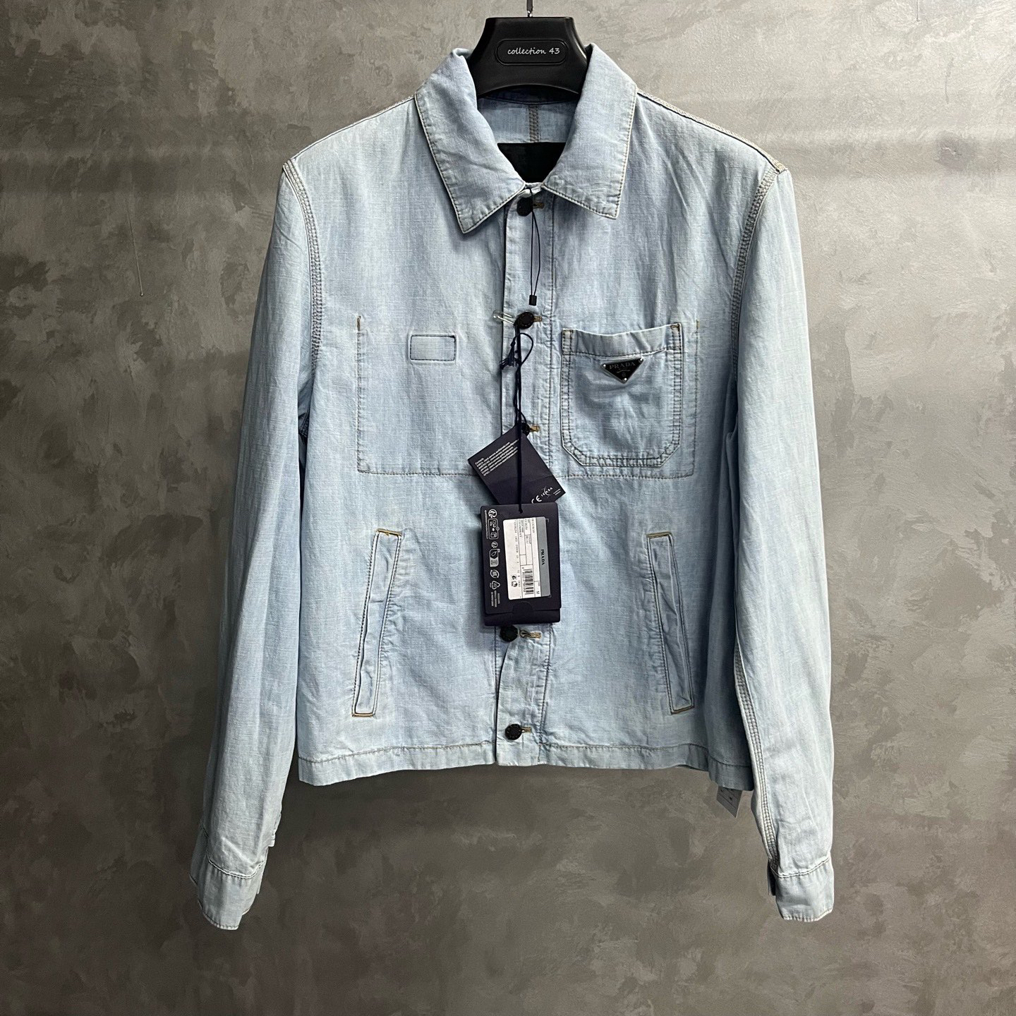 prada 浅蓝色纯色长袖牛仔外套/M/L