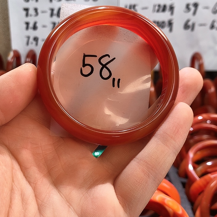 玛瑙/玉髓手镯未镶嵌