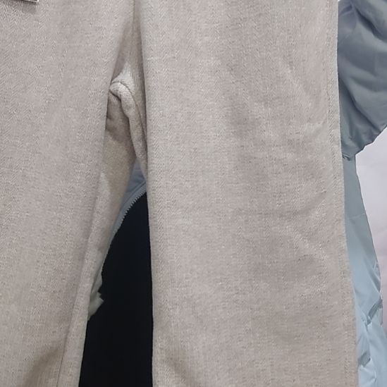 外套穿着舒服透气性好