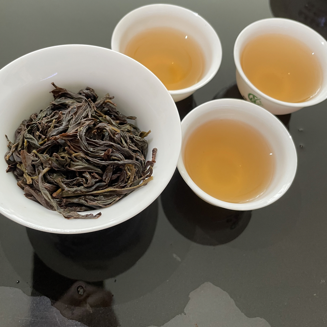 凤凰单丛茶乌岽老枞凹富后独特花香奶香乌岽韵突出50 品鉴装