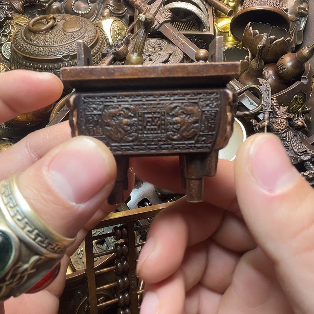 精美铜器收藏品等