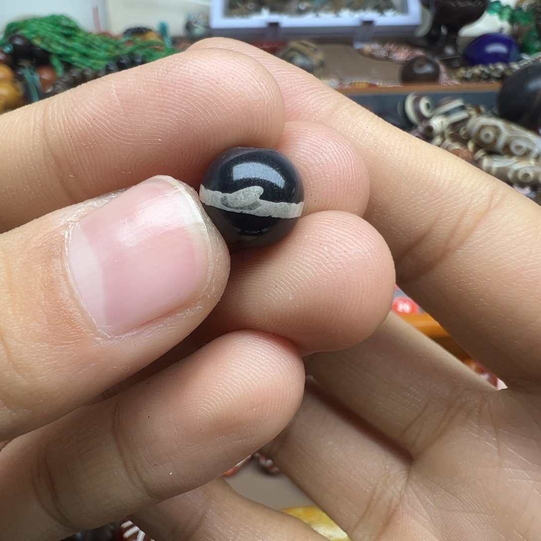 正***2玛瑙/玉髓未镶嵌珠宝半成品