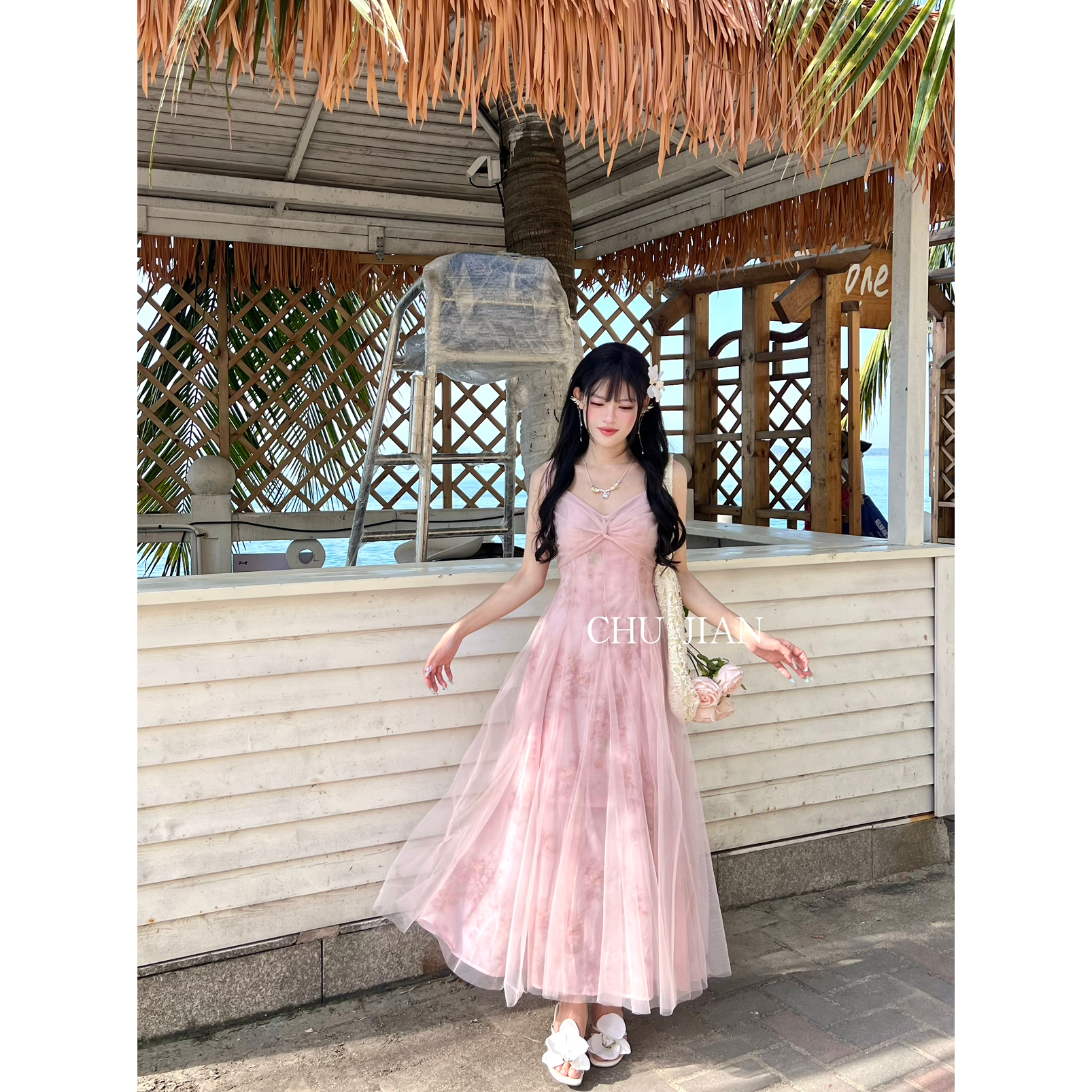 上新！【NIEVE  奈芙】甜美网纱拼接系带吊带连衣裙  2079#  HJY