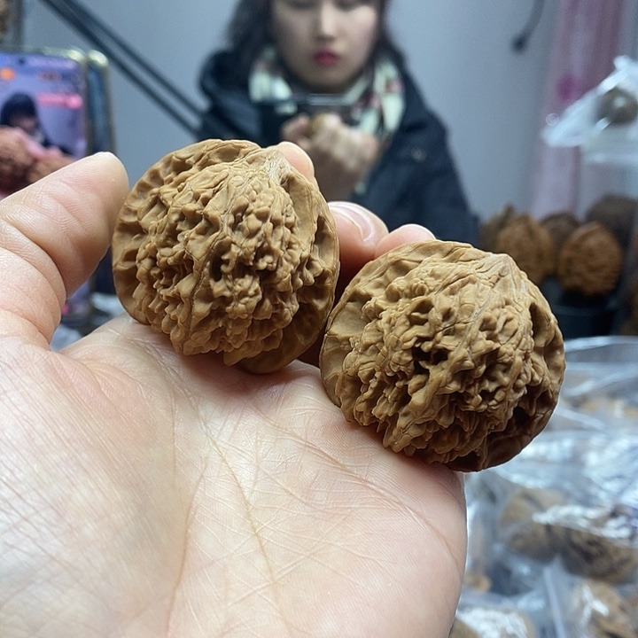 天***5把件文玩核桃43满天星老树