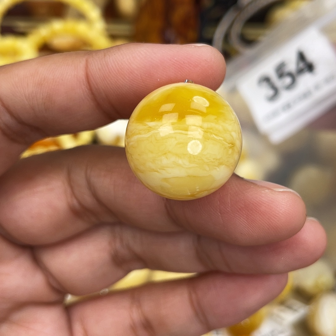 蜜蜡未镶嵌珠宝奇石22