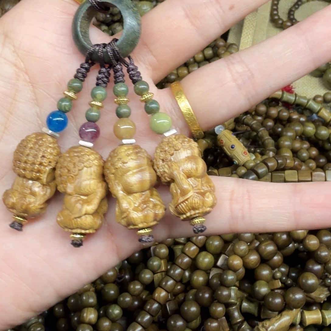 无事牌维腊木（绿檀）