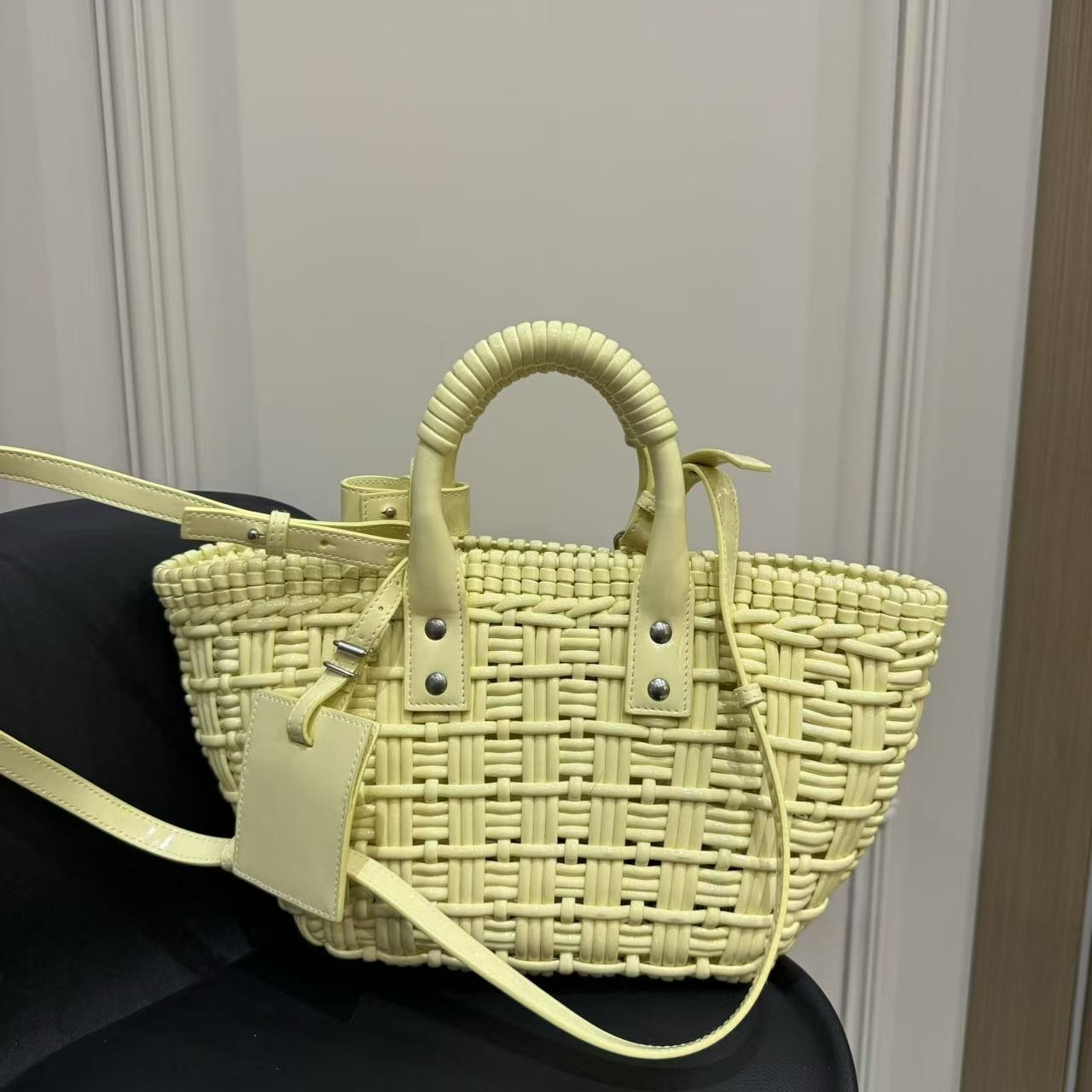 95新 Balenciaga/巴黎世家 乱乱子中古/女士/单肩包/93661