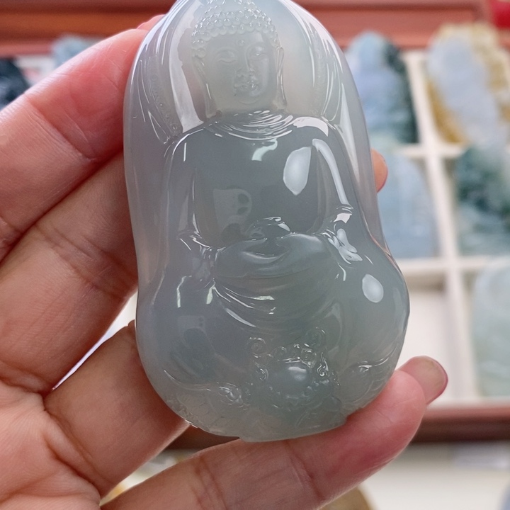 颈饰未镶嵌翡翠大****人翡翠