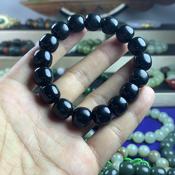 手串未镶嵌和田玉