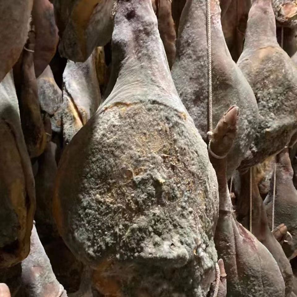 【敏】云南宣威农村土猪熟食火腿整腿云南特产一物一拍