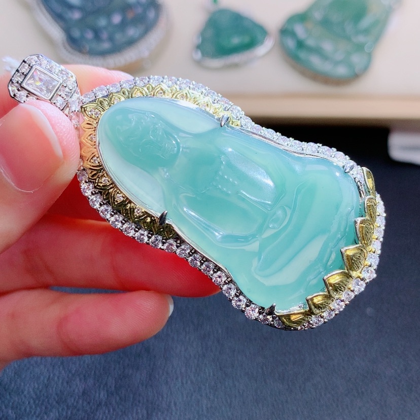 【闪购商品】翡翠颈饰未镶嵌翡翠