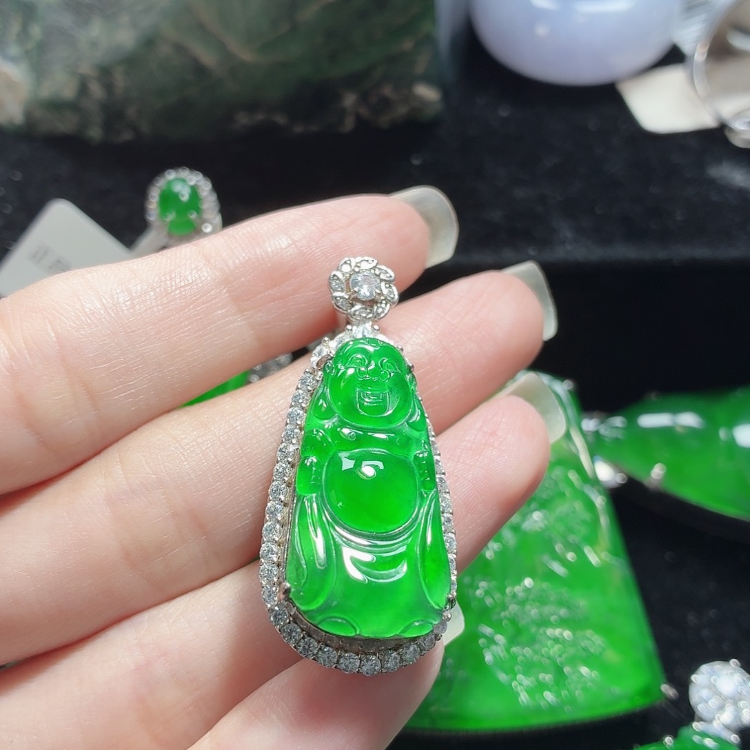 翡翠银S925镶嵌颈饰