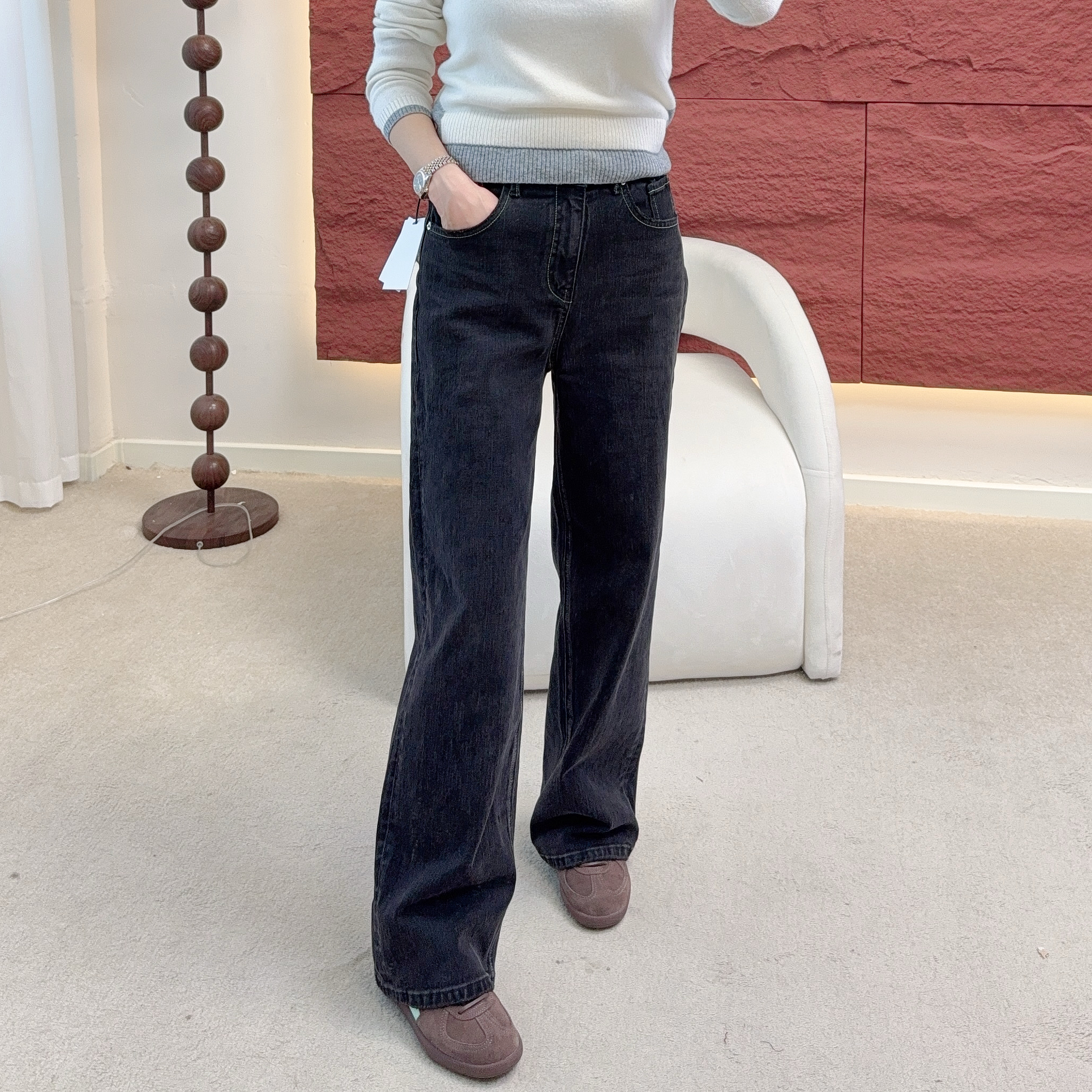 2025冬季新款磨白水洗高腰复古韩版牛仔裤