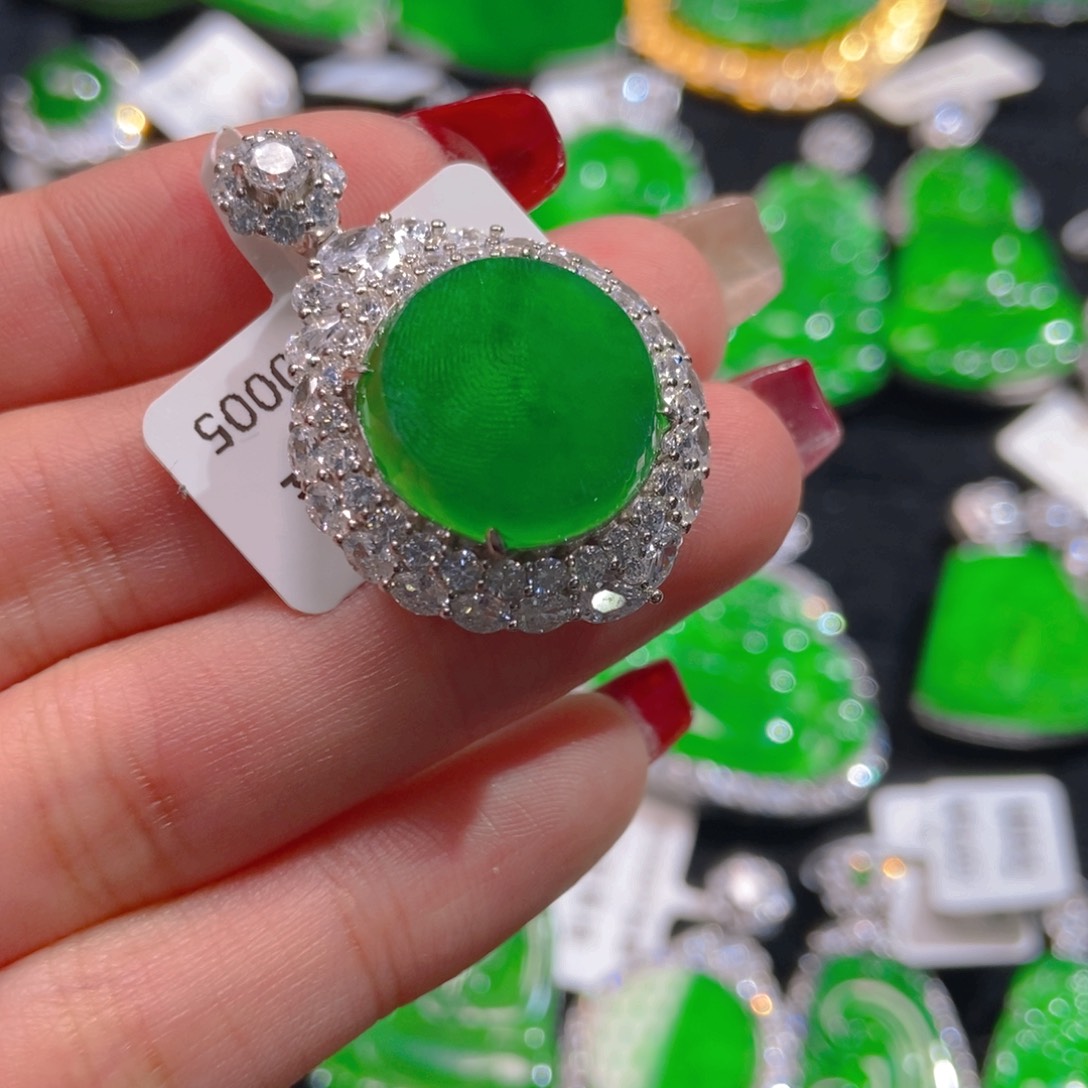 翡翠吊坠(不含链)银S925镶嵌