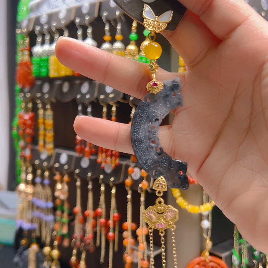 翡翠合金耳坠翡翠