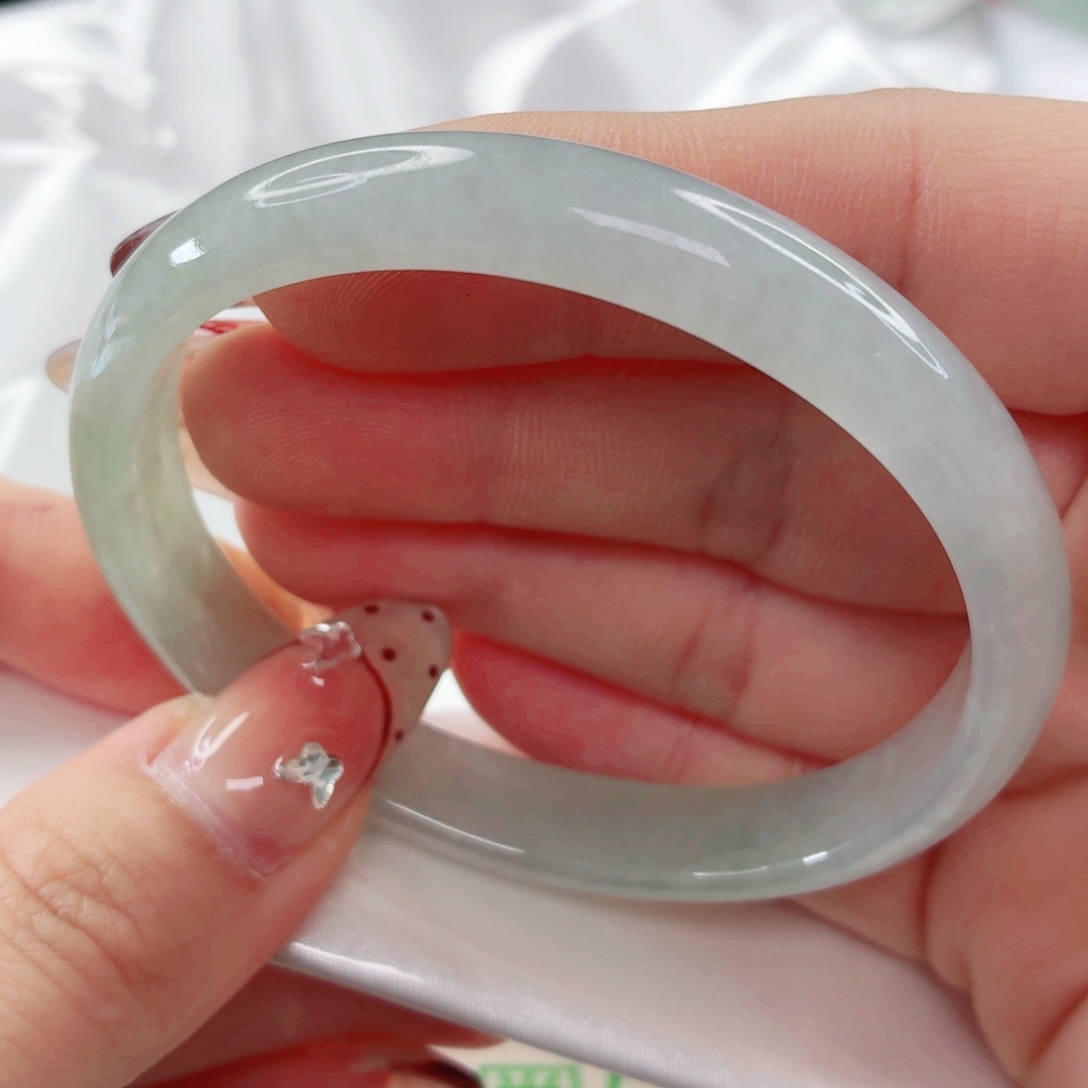 翡翠未镶嵌手镯57x54