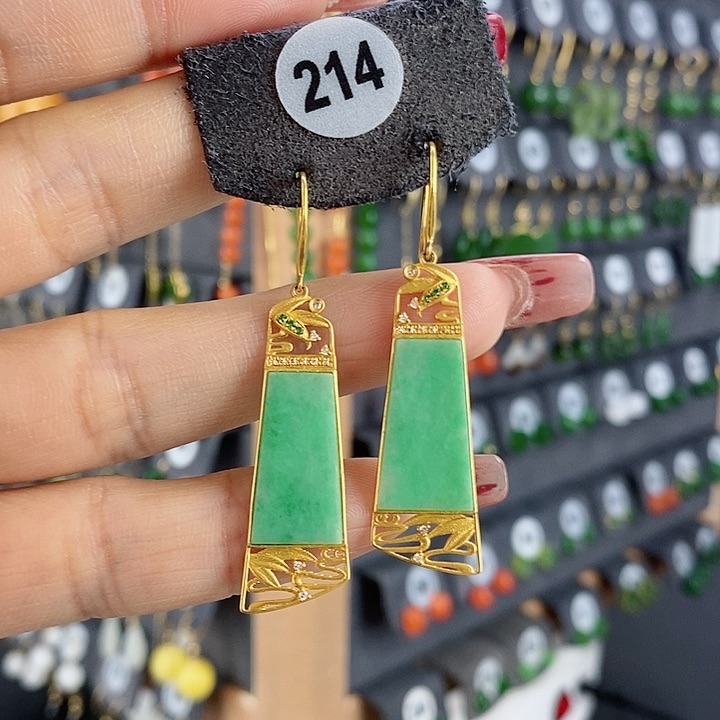 翡翠耳饰18K金镶嵌耳饰