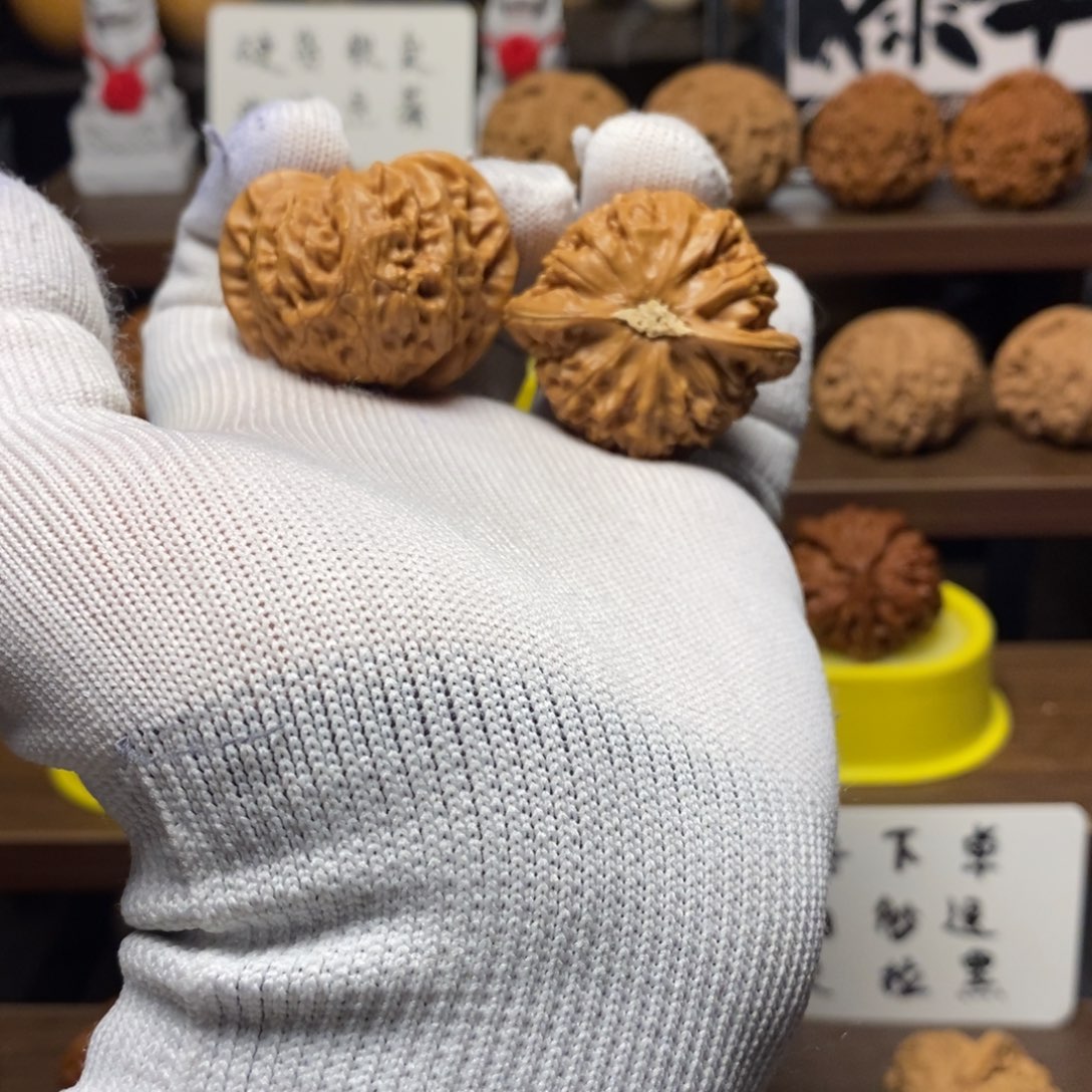 桃核吊坠桃心宫灯42