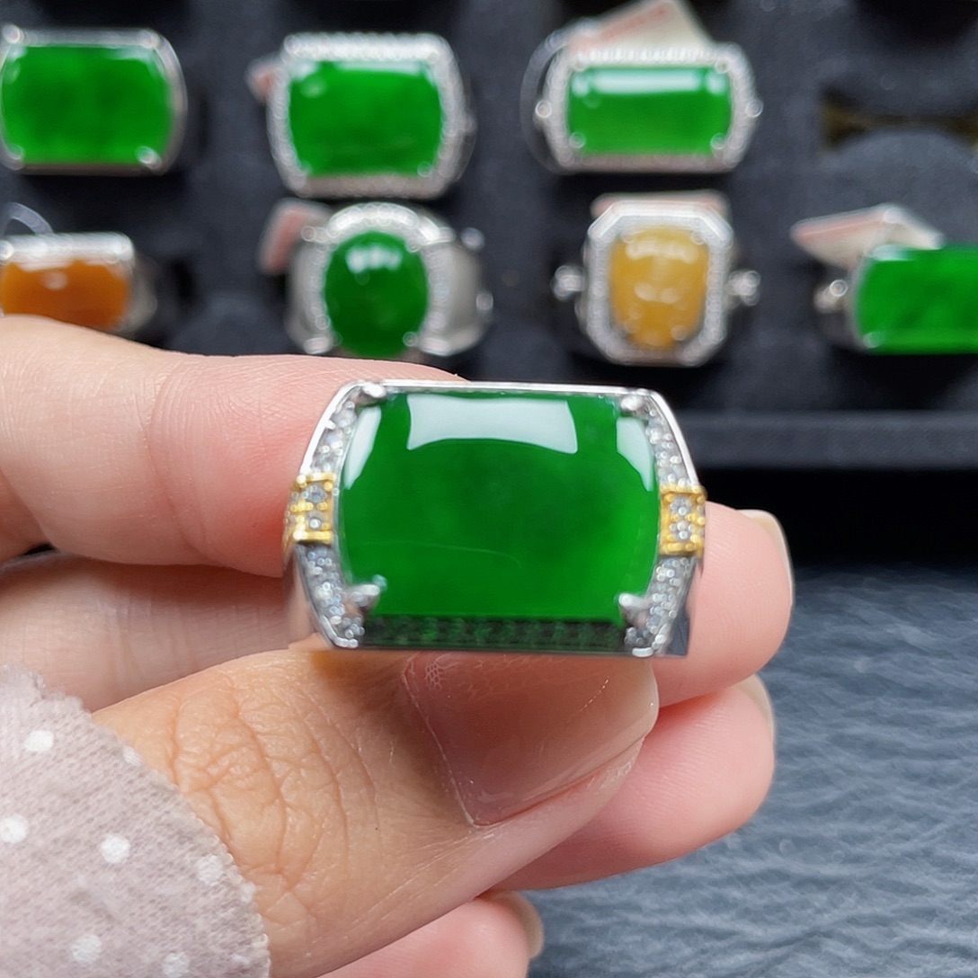 银S925镶嵌戒指翡翠天然A货翡翠没运费险1495