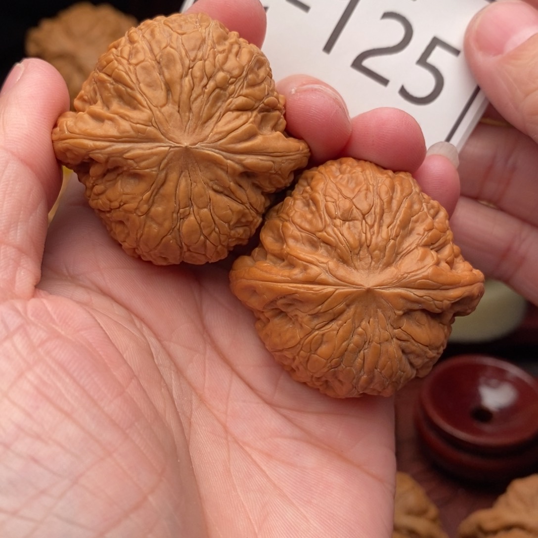 文玩核桃把件s***q铁锤43