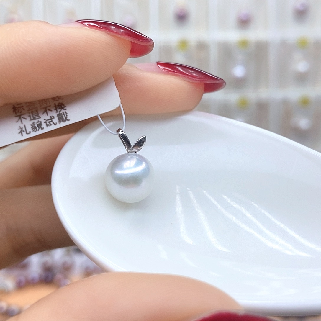 颈饰银S925镶嵌淡水珍珠