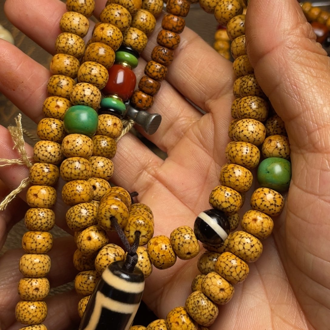 Q***_手串/手链牛骨小姐姐