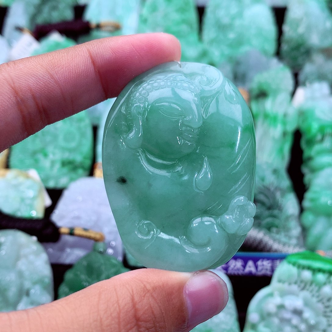 吊坠(不含链)未镶嵌翡翠