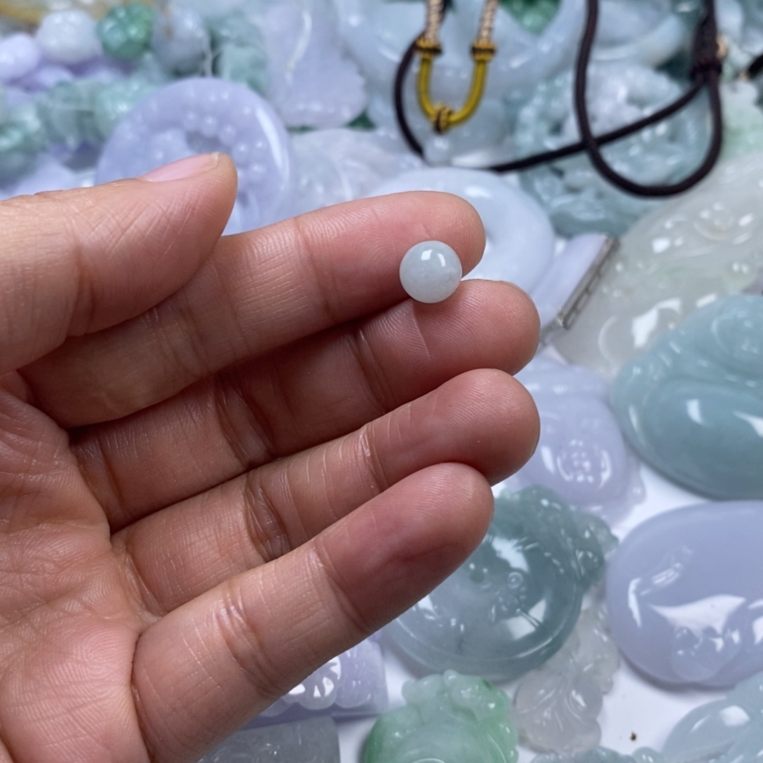 颈饰未镶嵌翡翠H**e翡翠