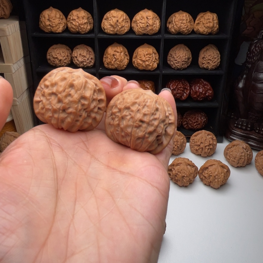 文玩核桃把件石门元宝