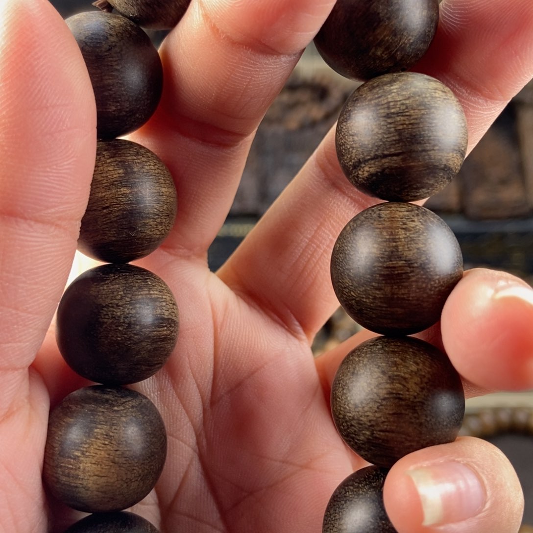 沉香手串逍****独越南芽庄白棋楠