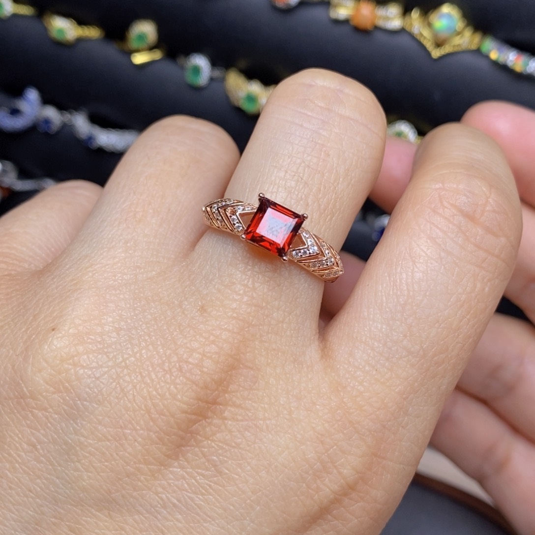 石榴石戒指银S925镶嵌