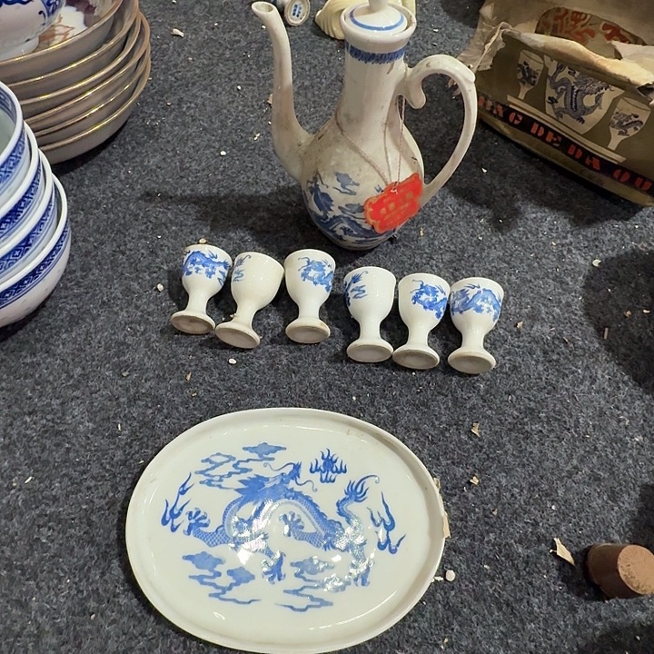 景德镇的陶瓷瓷器