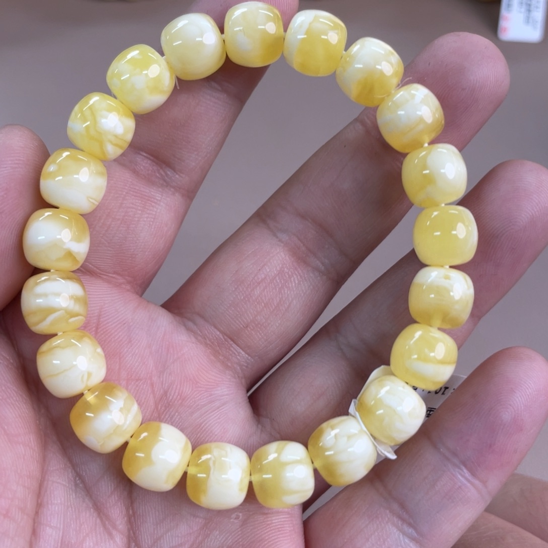 琥珀裸石未镶嵌13500000000