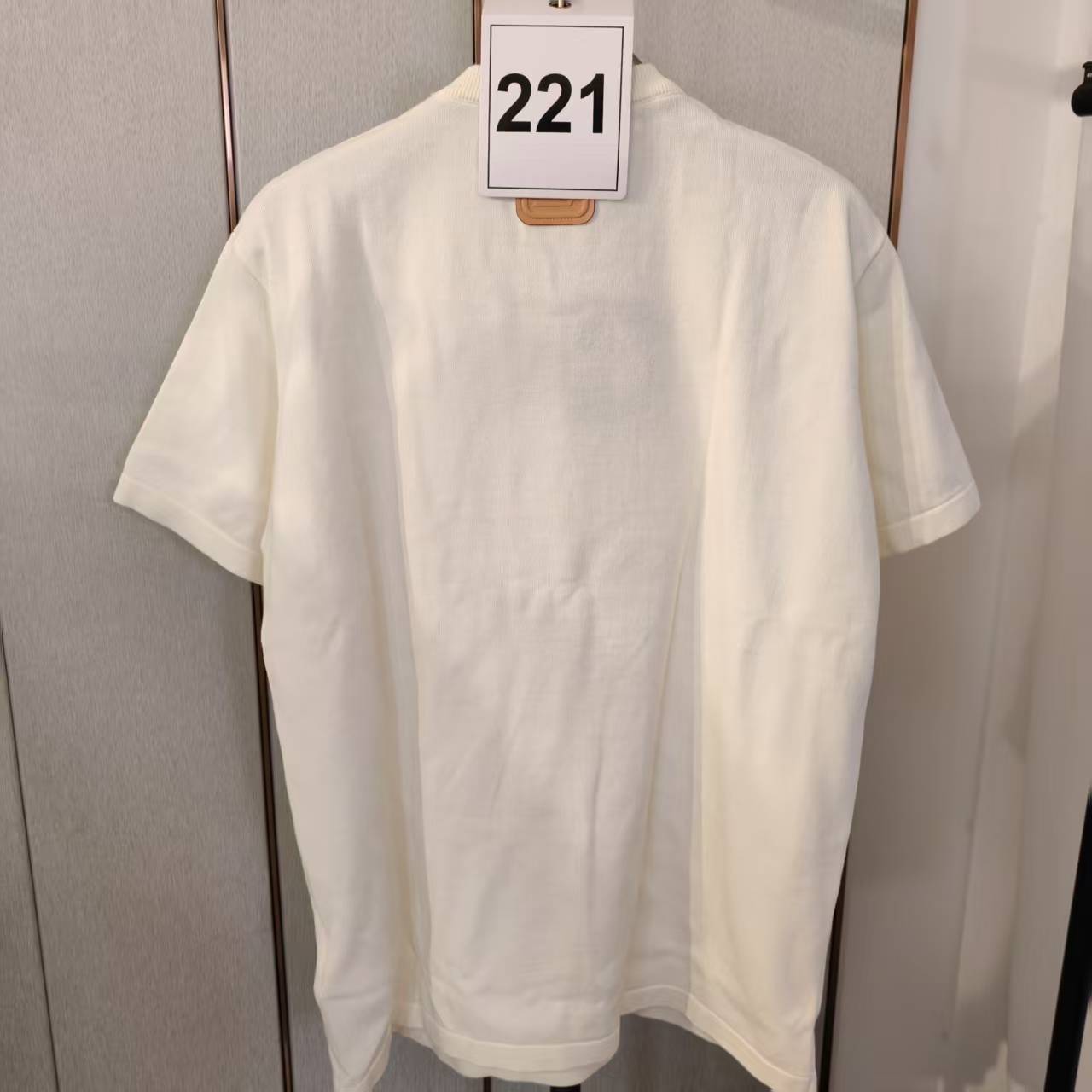 99新 Alexander McQueen/亚历山大·麦昆 麦昆联名皮标T恤  221