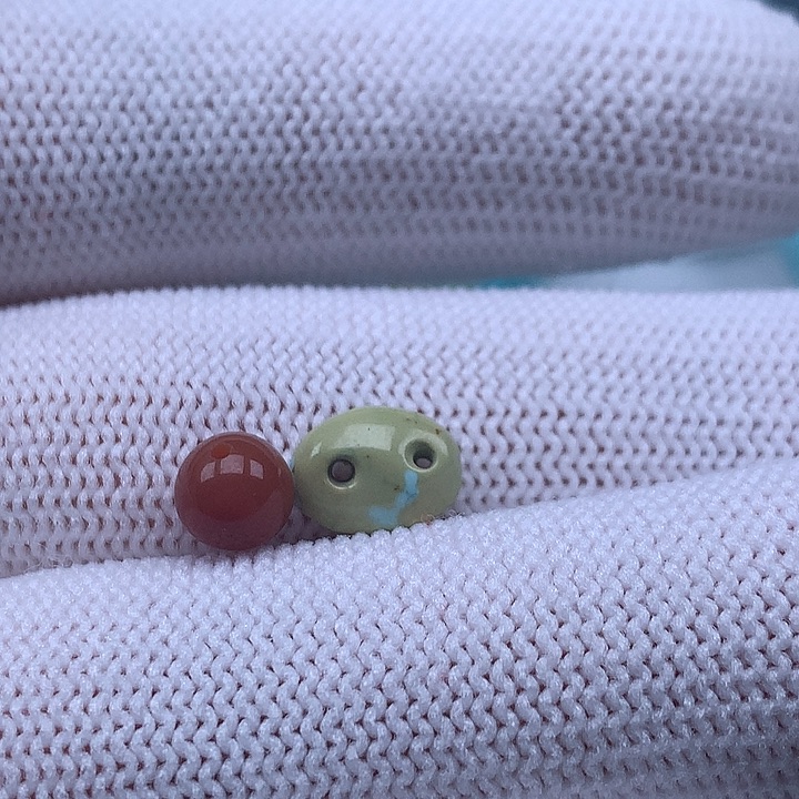 南红玛瑙未镶嵌珠宝奇石