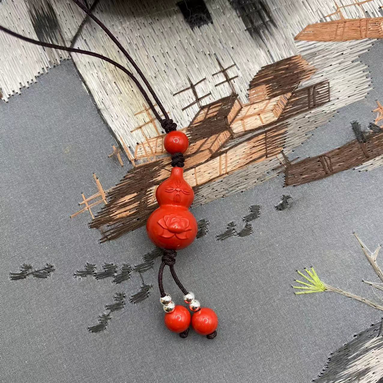 含辰砂工艺品【朱砂工厂】红砂设计款福禄双全花开富贵葫芦手机挂