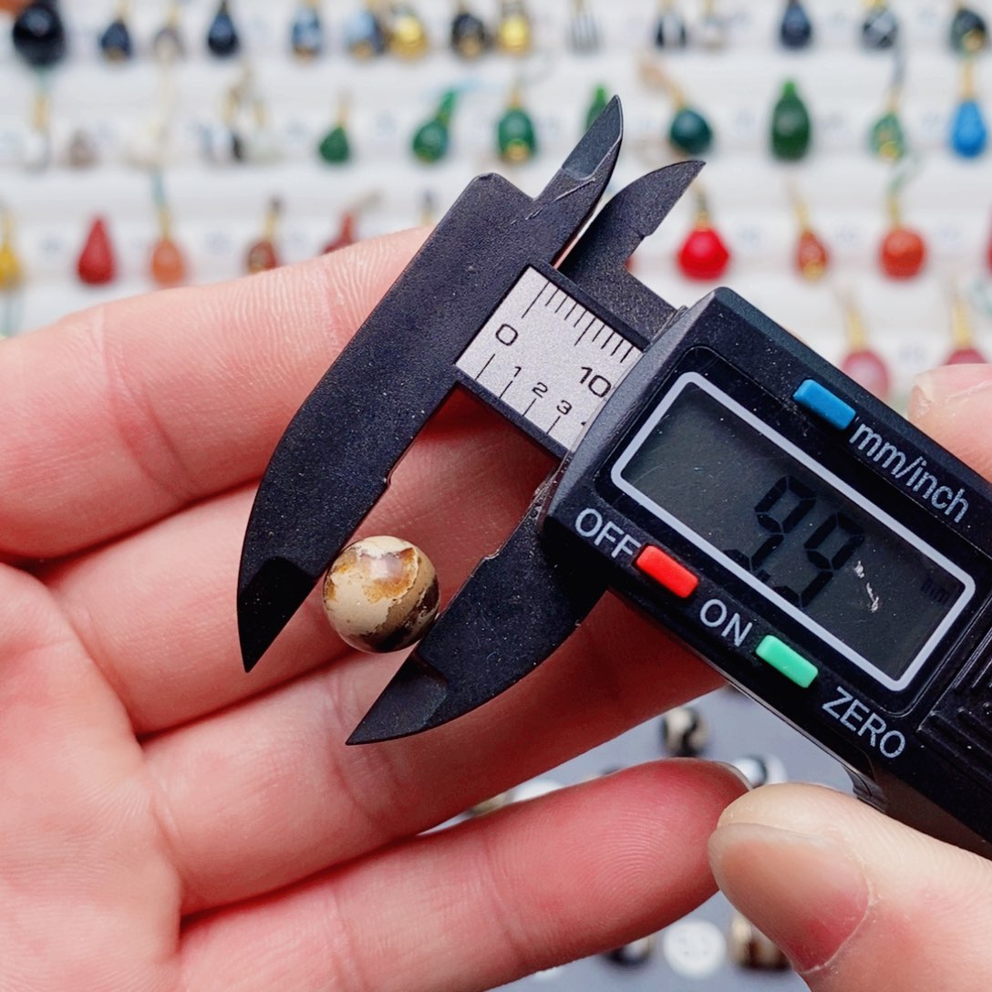 未镶嵌隔珠玛瑙/玉髓