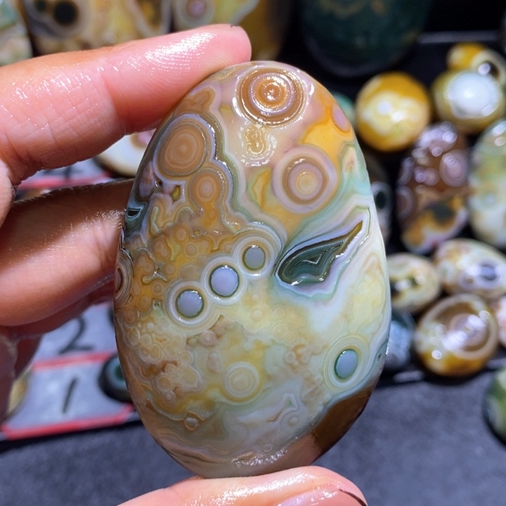 玛瑙/玉髓玛瑙吊坠未镶嵌