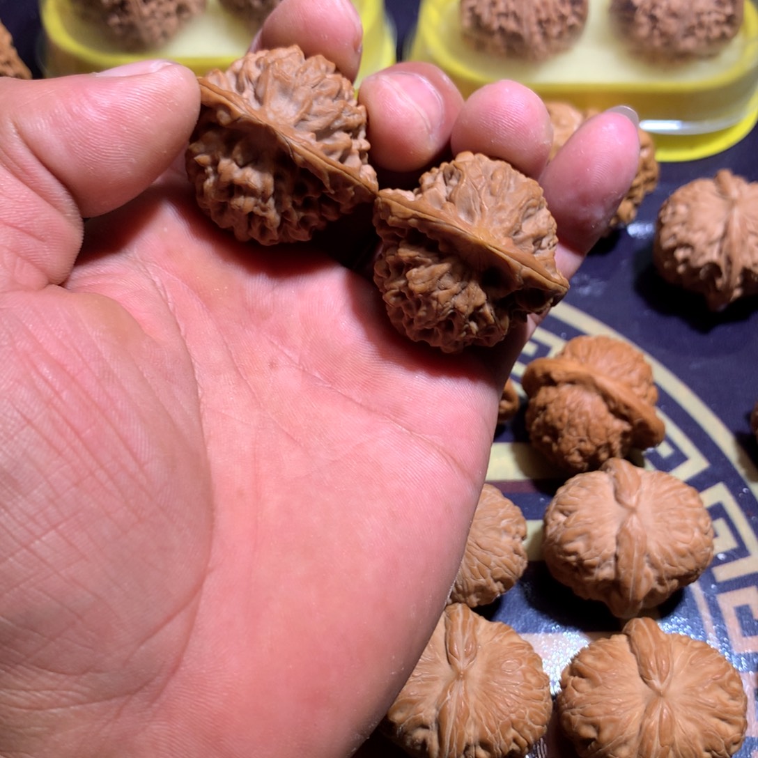 吊坠文玩核桃秦闷38